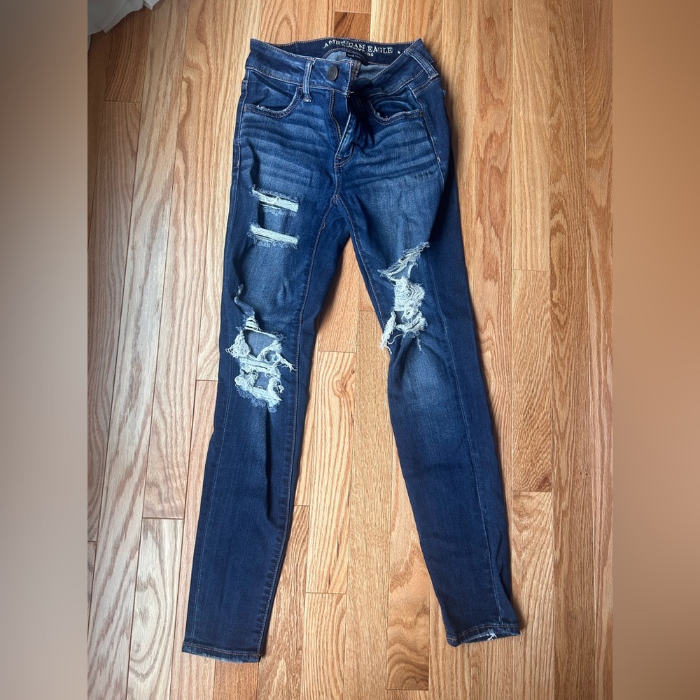 American Eagle ripped skinny jeans